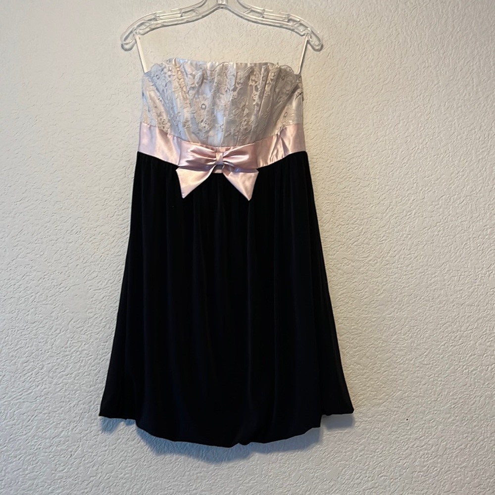 Jessica McClintock Gunne Sax Vintage Lace Mini Dress